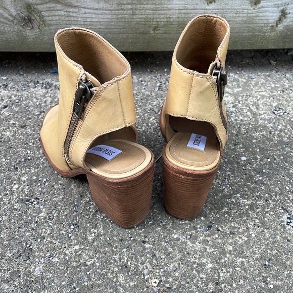 Summer shoeties - Picture 3 of 4